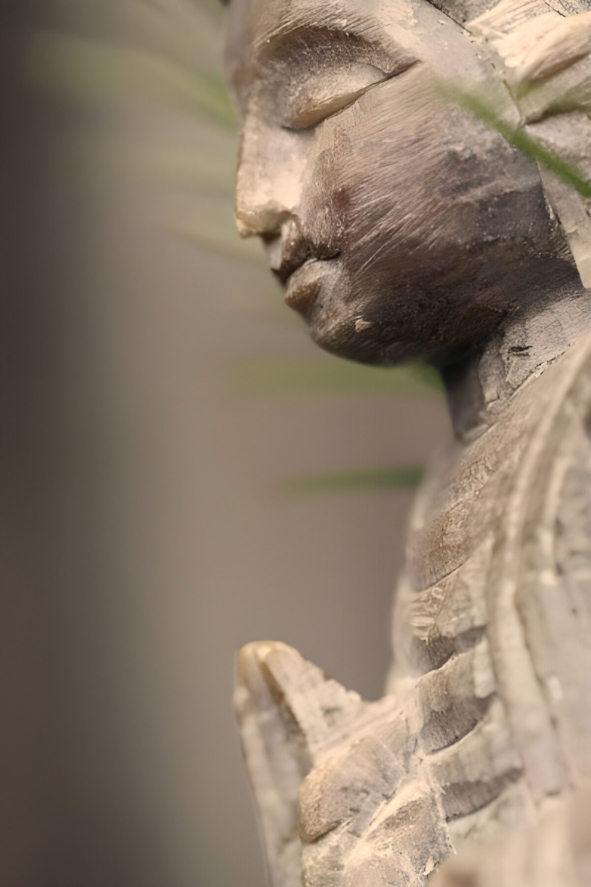 Houten boeddha in close-up